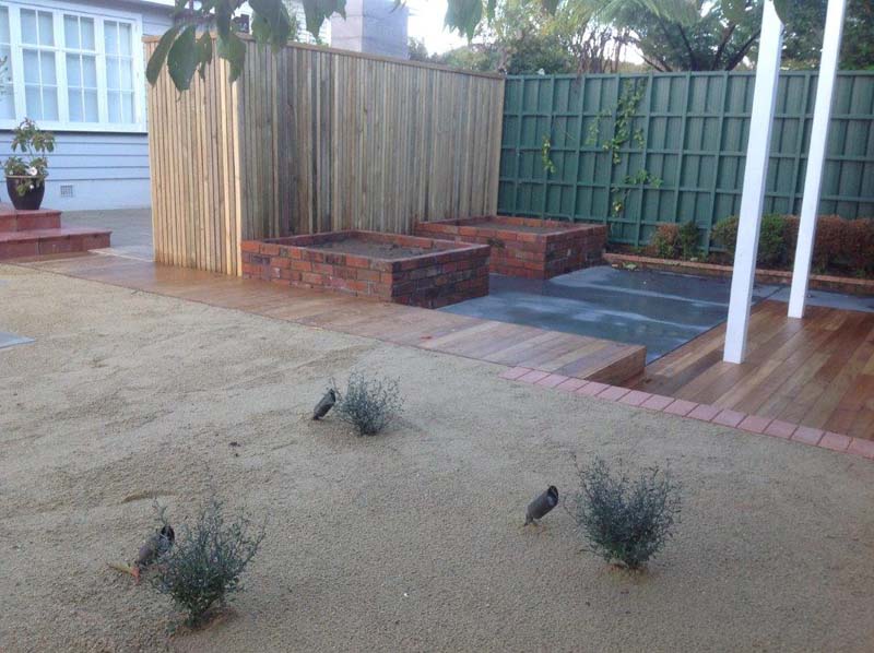 fence-and-landscaping